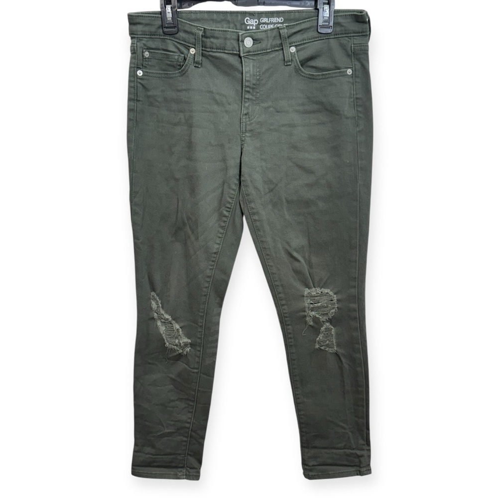 Gap Women’s Girlfriend Cut Jeans Size 8
